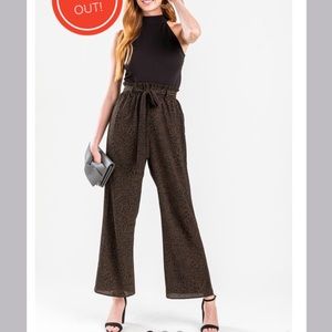 New Francesca’s Julissan Jumpsuit Black and Olive